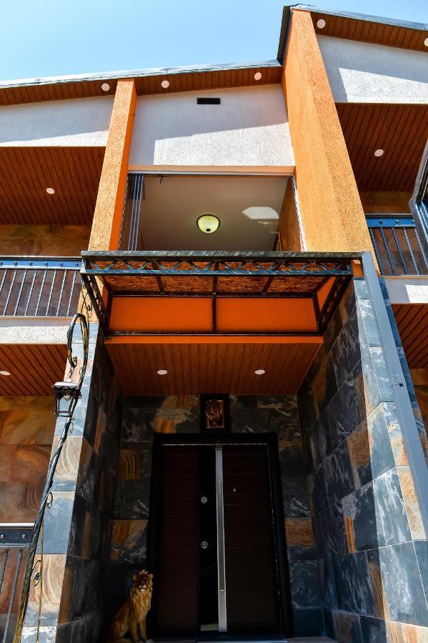 Lions Apartment Ureki Exteriér fotografie